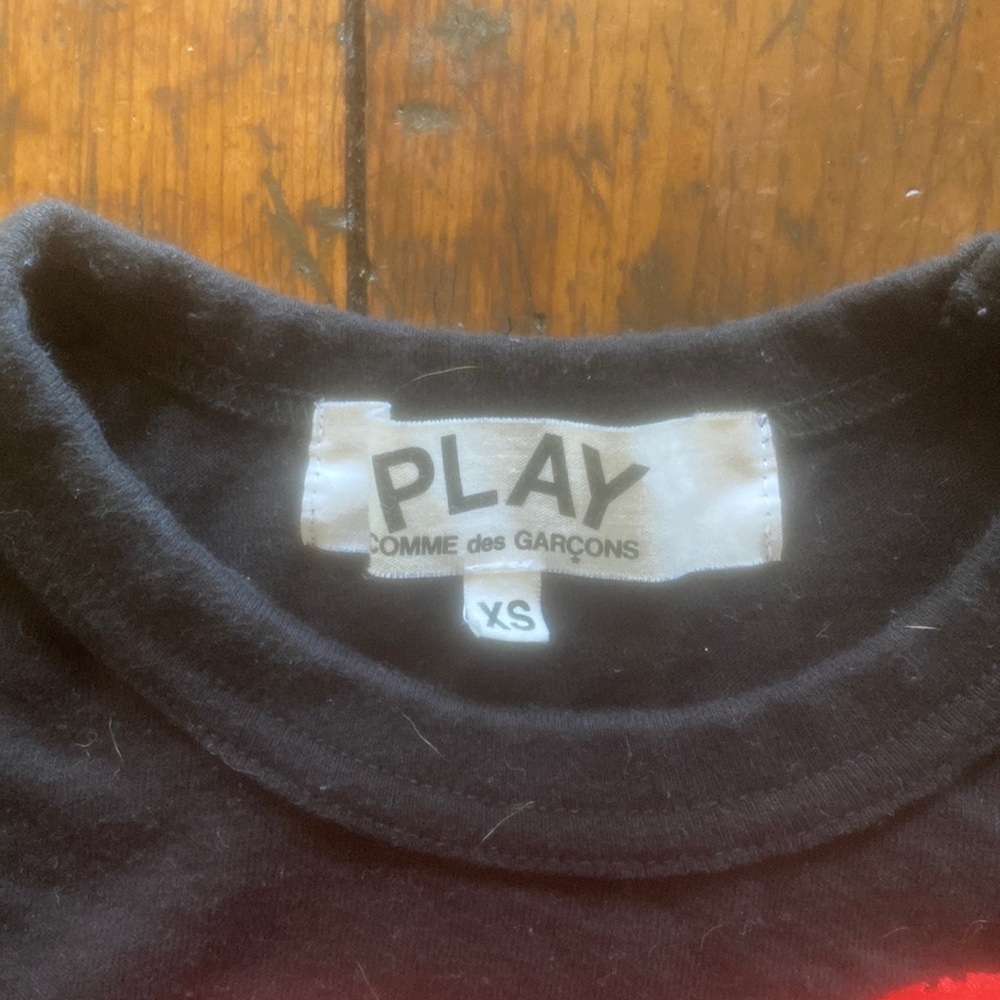 Comme des Garcone tshirt “play”